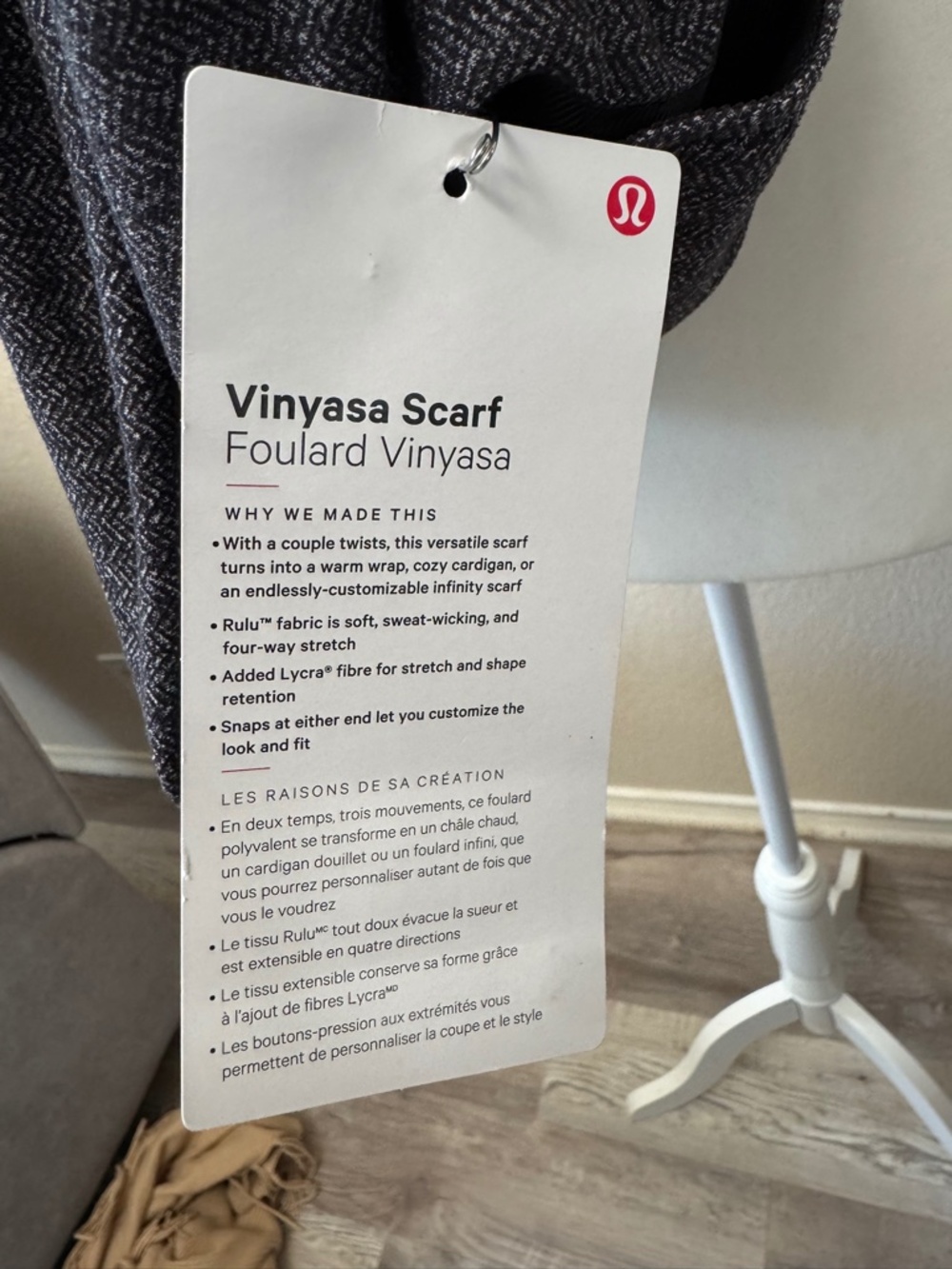 Lululemon Vinyasa Scarf Foulard – NWT | Gray Herringbone | Convertible Wrap - Picture 6 of 9